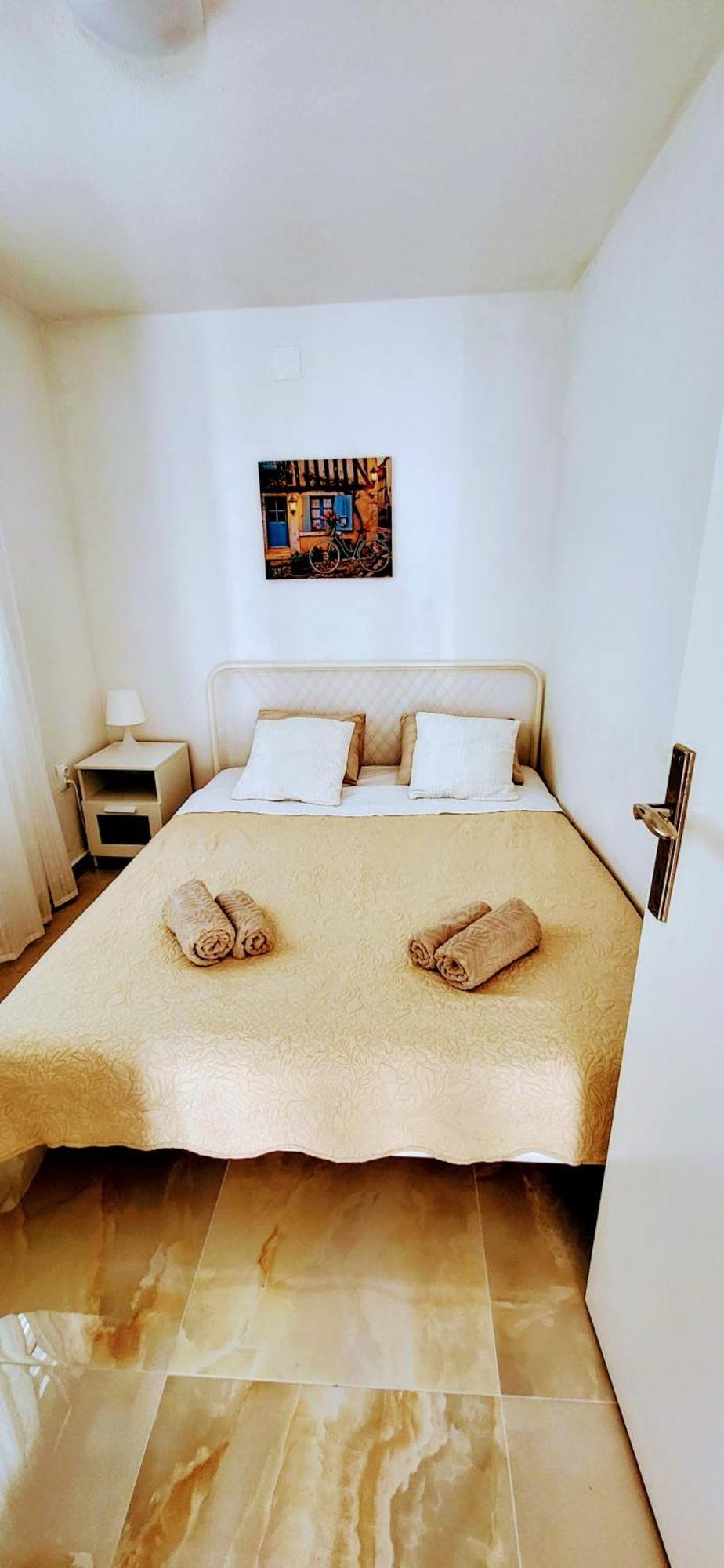 Apartments Solta Rogac Ngoại thất bức ảnh