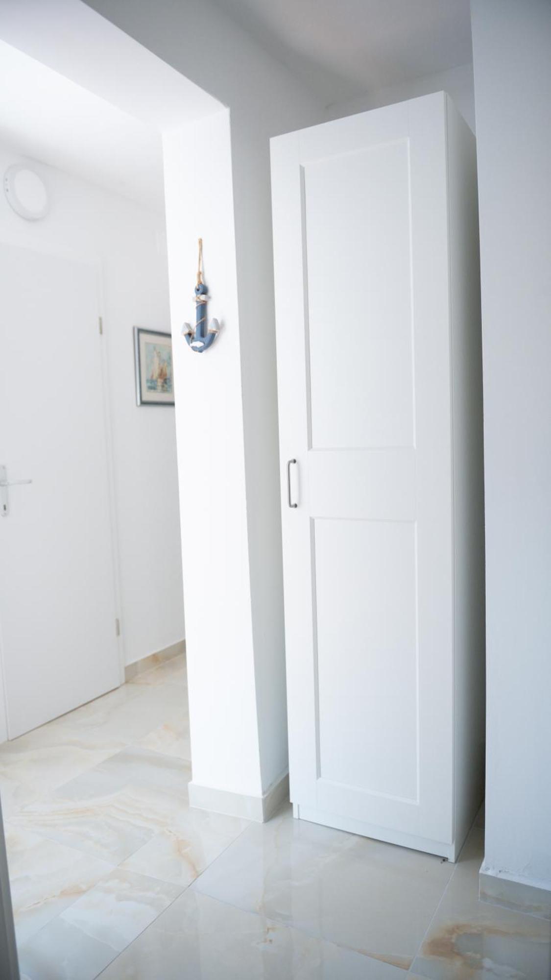 Apartments Solta Rogac Ngoại thất bức ảnh