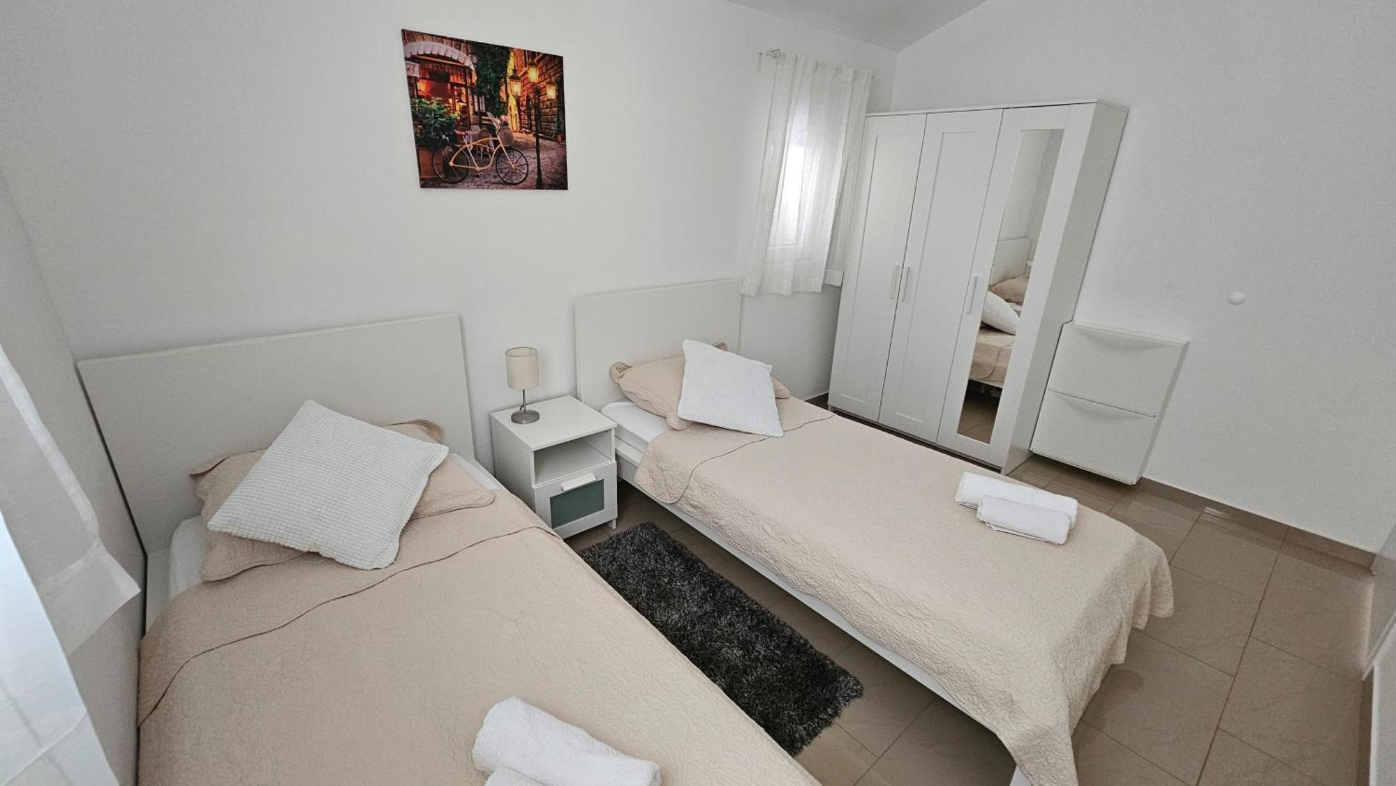 Apartments Solta Rogac Ngoại thất bức ảnh