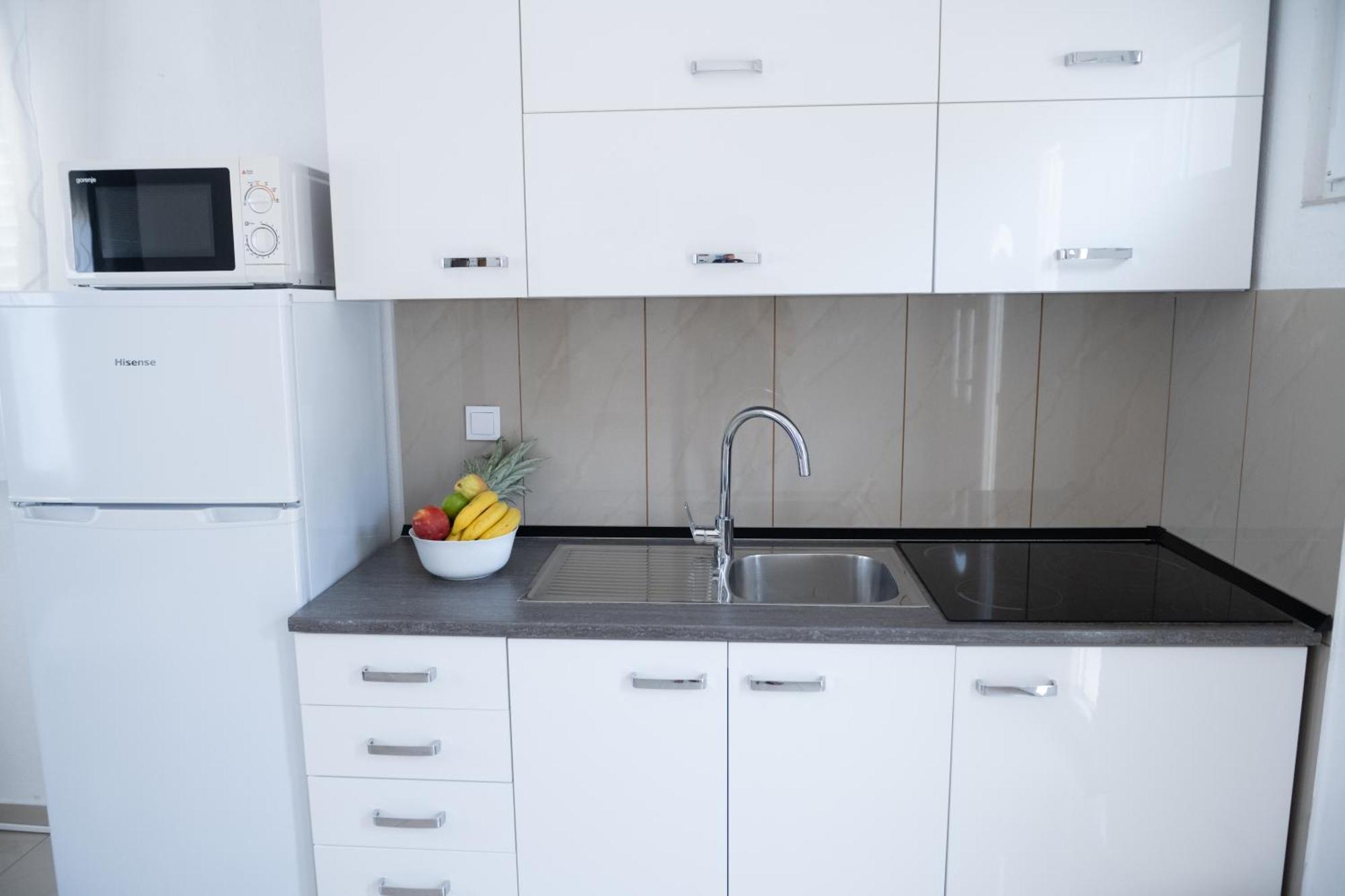 Apartments Solta Rogac Ngoại thất bức ảnh